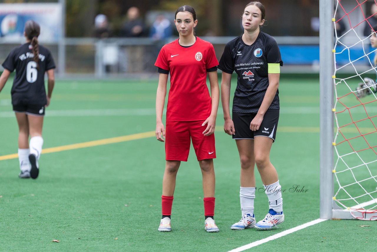 Bild 364 - wCJ VfL Pinneberg - Eimsbuettler TV : Ergebnis: 0:3